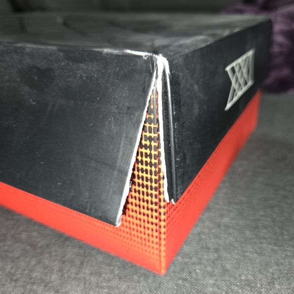 Air Jordan XXX1 Shoes with Box - Mens Size 8.5 - Black & Metallic Silver - Picture 12 of 12